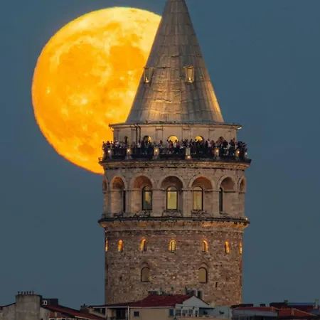 Zade Galata Stambuł