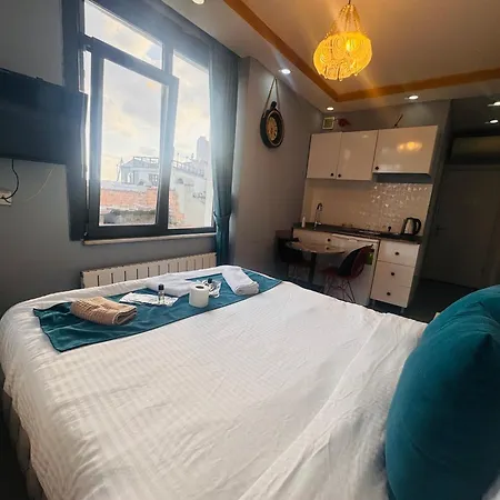 Zade Galata Stambuł